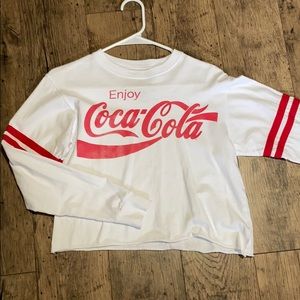 “Enjoy Coca-cola” long sleep crop